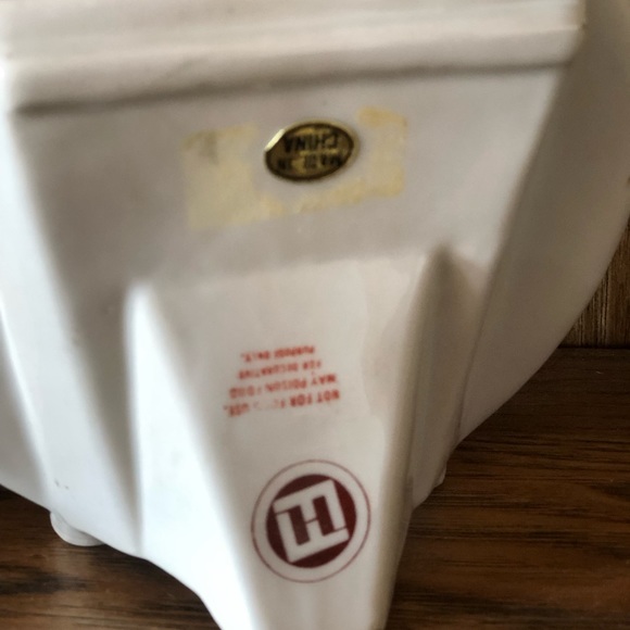 Circle Floral Ceramic Frame - Picture 6 of 7